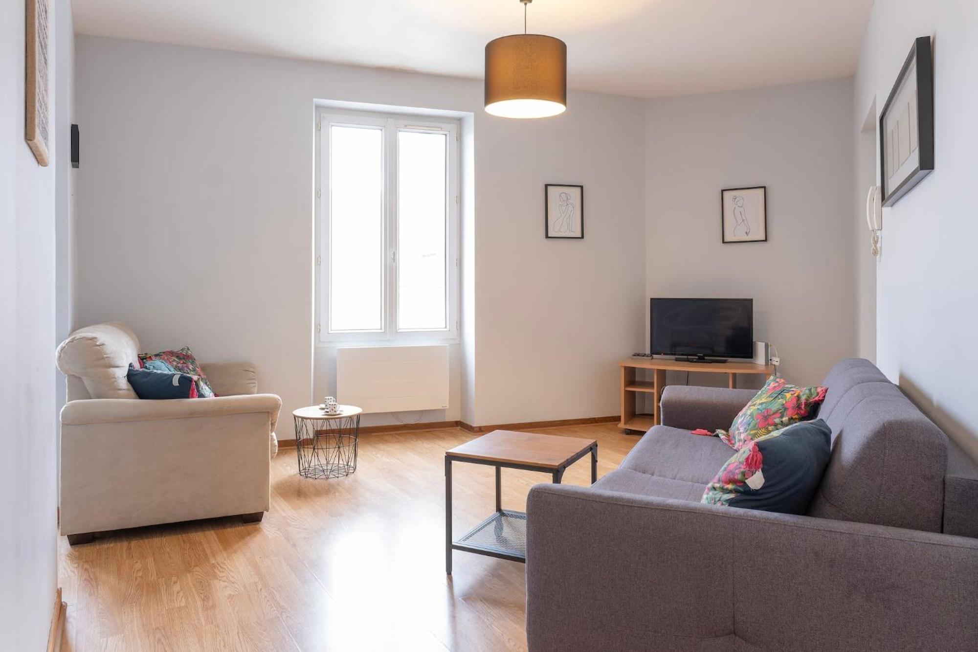 Grand Studio ✰ 35M² ✰ Centre ✰ 4Pers/2Lits ✰ Cuisine ✰ Wifi Канде Экстерьер фото
